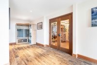 115 Eastman