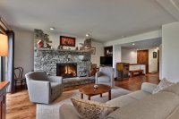 1226 East Ash Hawk Ledges