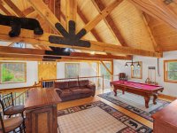 436 River View