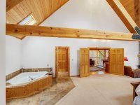 436 River View