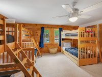 436 River View