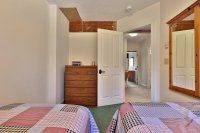 768 East Mountain