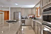 426 Roaring Brook
