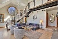 426 Roaring Brook