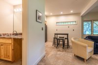 426 Roaring Brook