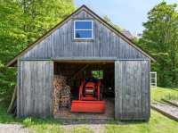 1074 N Hollow