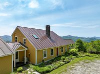 1074 N Hollow