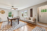 1613 West Woodstock