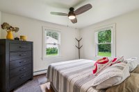 1613 West Woodstock