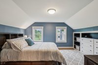 1613 West Woodstock