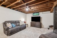1613 West Woodstock