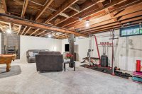 1613 West Woodstock