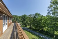 616 Rose Hill