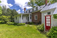1522 Barnard