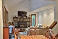 261 Hawk Spur