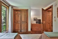 261 Hawk Spur