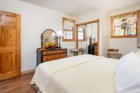 693 Little Sherburne