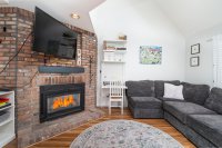 776 East Mountain