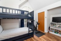 776 East Mountain