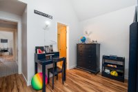 776 East Mountain