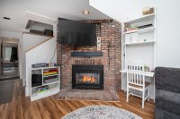 776 East Mountain