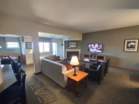 228 East Mountain