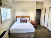 228 East Mountain