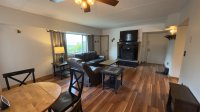 135 E Mountain