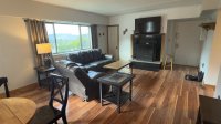135 E Mountain