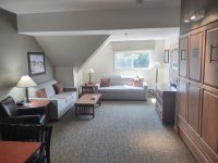 228 East Mountain
