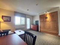 228 East Mountain