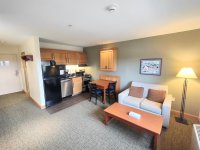 228 East Mountain