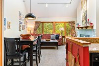114 High Ridge