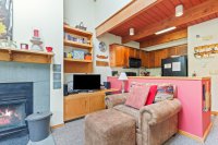 114 High Ridge