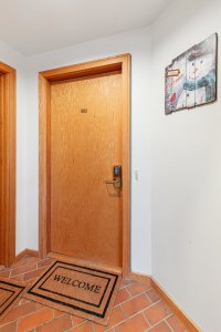 114 High Ridge