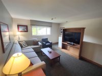 228 East Mountain