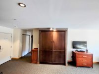 228 East Mountain