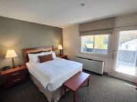 228 East Mountain