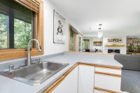118 High Ridge