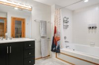 118 High Ridge