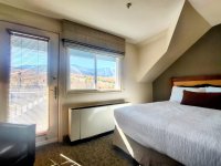 228 East Mountain