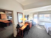 228 East Mountain