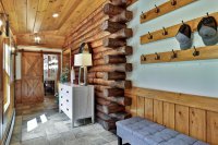 520 Barrows Towne