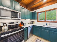 774 East Mountain Edgemont