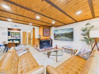 774 East Mountain Edgemont