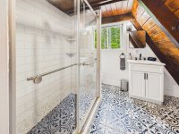 165 Silver Spring Hill