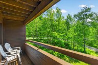 19 High Ridge