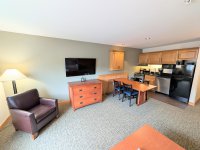 228 East Mountain