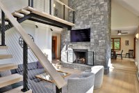 426 Roaring Brook