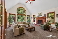 243 Cricket Hill